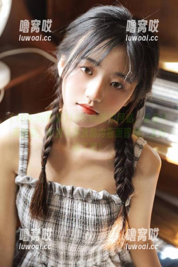 166.su吃瓜网站，看看今天的瓜，听到八卦我脑内画面冒烟，太好玩了吧！