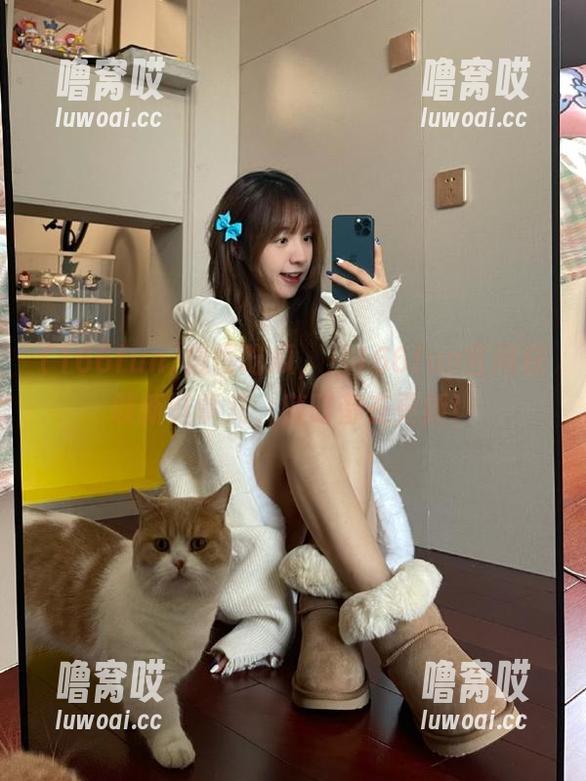 慢慢吃瓜，从166fun官网获取新鲜事儿，随时都在更新！