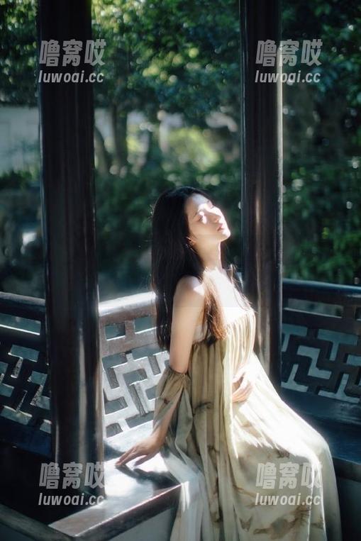 在线互动，www.17给你十种吃瓜新姿势，让你时刻保持轻松心情！