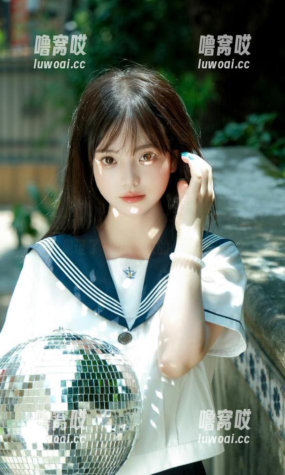 在www.17上，“传送门”居然让我见证了一个吃瓜的“火花”！