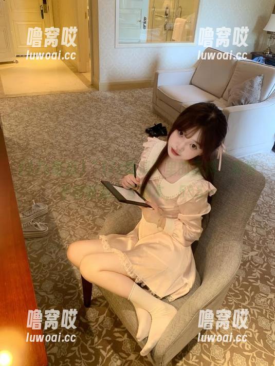“17c吃瓜”里的黑料，真恨不得收藏全套剧本，555～