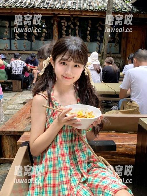 “51cg1.fun”的地址让我意识到，有些瓜还是不能太认真，哈哈。