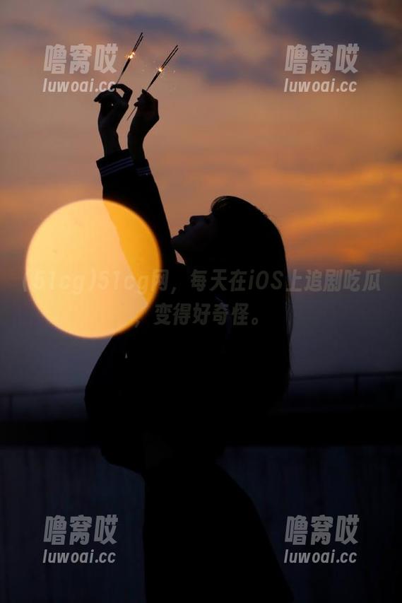 51cg网，每天在iOS上追剧吃瓜，变得好奇怪。