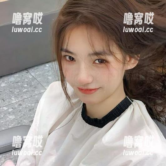 挑瓜如挑资源？在51吃瓜官网发现不少趣事！