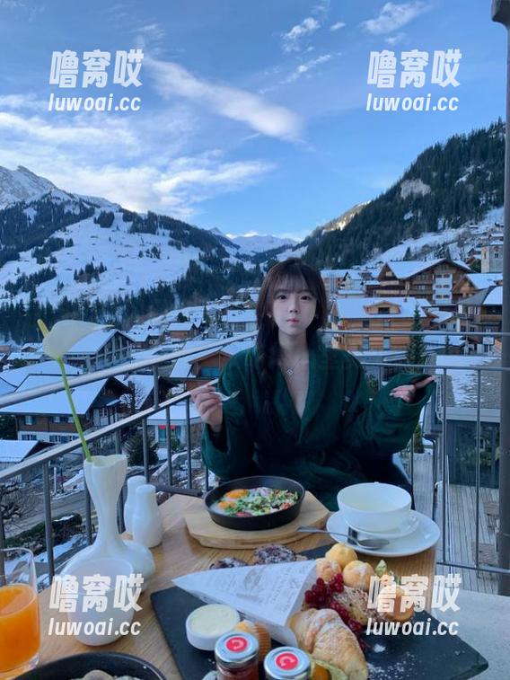 网络海洋中的小岛，51吃瓜地址找好，瓜吃得心里美～