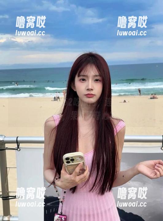 在52吃瓜网，连吃瓜都能吃出花样，咳，果然好奇心害死猫。