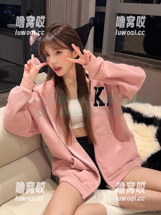 668.su 听说668.su.1这网页有人说瓜很好,那我跟着菜走一走?