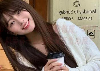 美女与安卓的碰撞，988.su黑料带着一丝暧昧又直击心底！