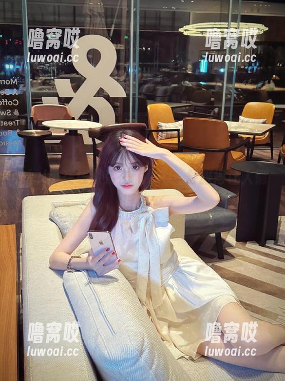 在线游荡在fulI里，舒服得让人懒得动…
