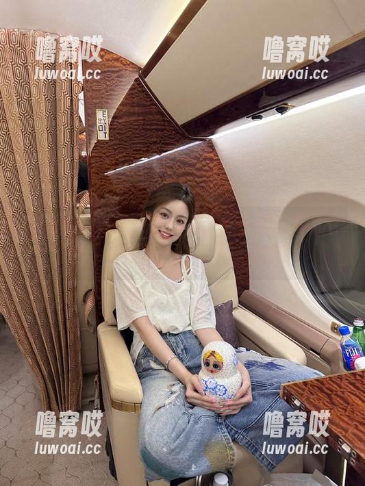 hlw的热点话题，完全是每周无休的永久更新，想不关注都难！