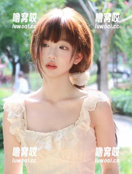 这次观看hlw，似乎又会让我感到一阵莫名的尴尬。
