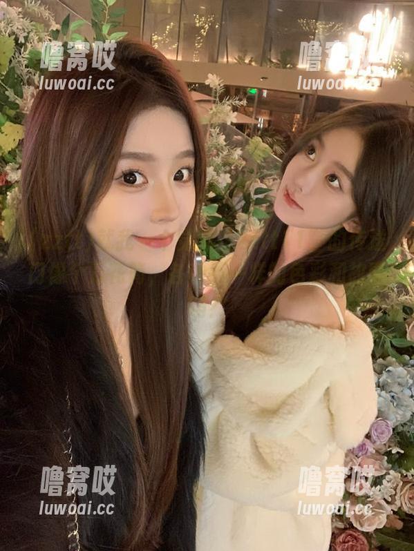 就我一个觉得“zztt11”的传送门像个万花筒，各种不一样的色彩和故事吗？