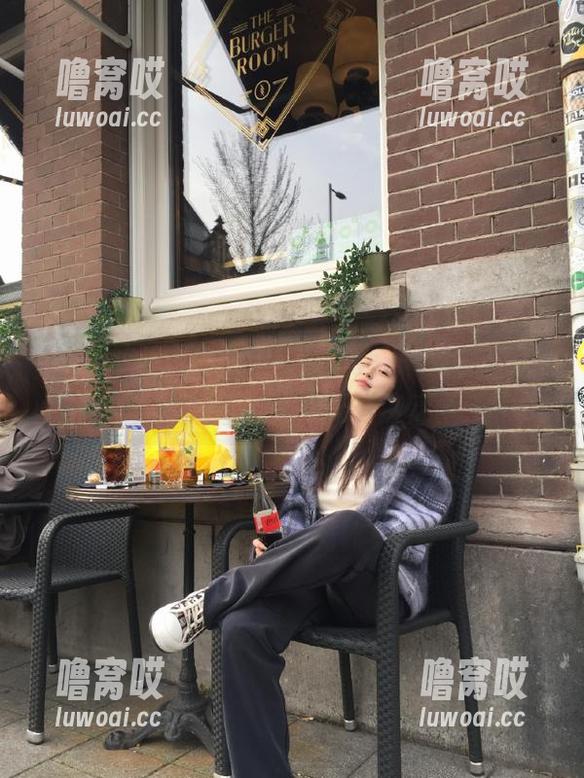 等了好久的更新，一起吃瓜苹果版的黑料简直让我一天的疲乏全消了！