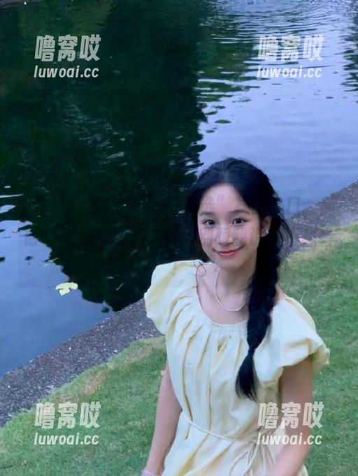在“冲哥精选”视频入口，随时都有新花样等着你，别跟我说你不想看！