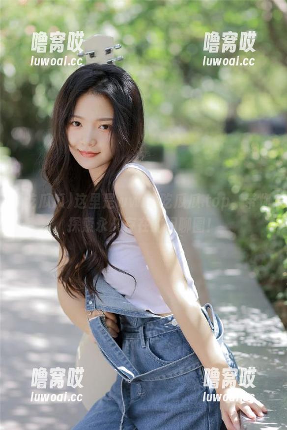 这里是www.吃瓜瓜.top，带你探索永久存在的闲聊圈！