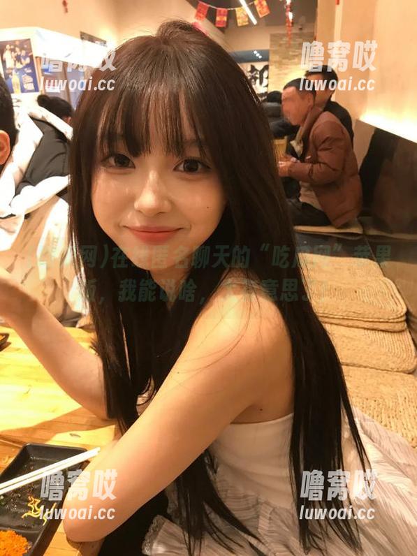 在线匿名聊天的“吃瓜网”苹果版，我能说啥，太有意思了！