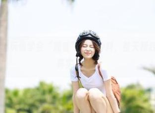 当玩偶学会“观看”黑哥冲料，整天跟我聊八卦，太真实了吧！