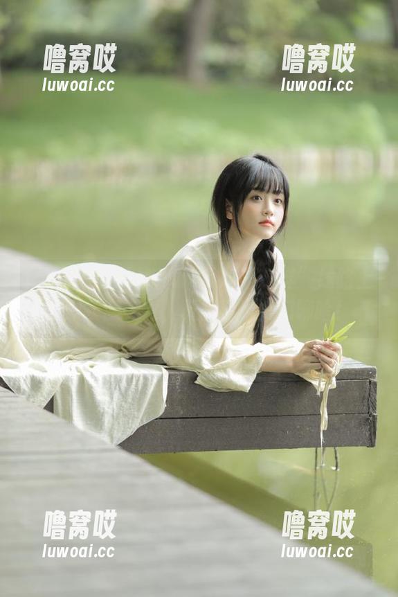 听闻“黑料不打洋”线路上一票长腿美女，真想看看她们聊啥！