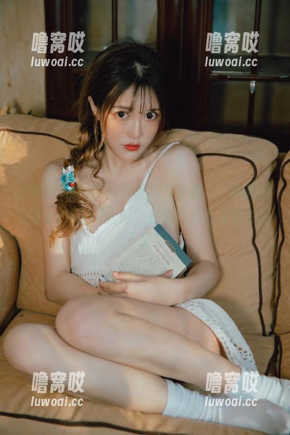 只要是iOS手机，“黑料不打烊zztt014官网”就能让你八卦到停不下来！