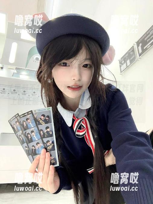 黑料不打烊 突然觉得,黑料不打烊官网上的正能量像一杯混合饮料,喝下去觉得奇怪但还想再试