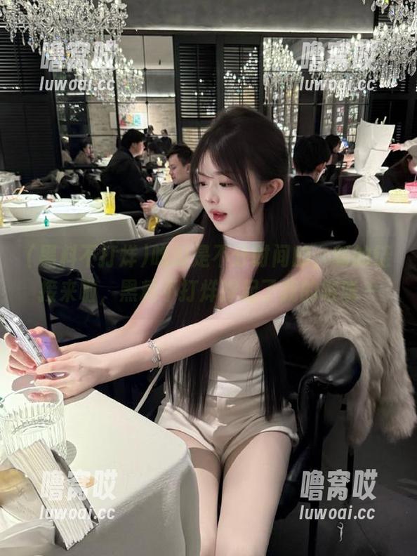 吃瓜是不分时间的，新的链接来啦，黑料不打烊撑起了我的喉咙～