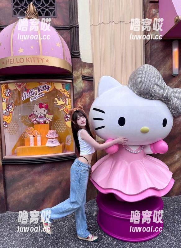 来黑料吃料网首页，瓜太多，快来分担一下心理压力！