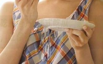 盖楼式吃瓜，黑料吃料网苹果版，让你在闲聊中成为“黑”妈妈！