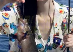 别眨眼！黑料头条官网送你惊喜瓜，吃完别忘记报备哦！
