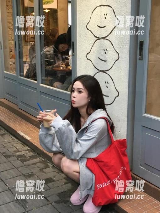 黑料布打烊果然不靠谱，发布的内容有点意思哦～