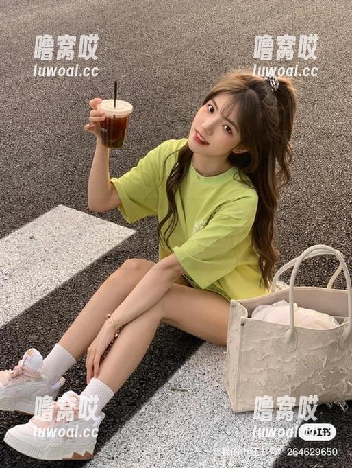 黑料正能量奇葩更新，index.php里都藏了些什么？让人好奇！