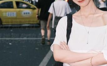 黑料社要出新功能：下载后每天都有瓜送到你碗里！就等你来“吃”了！