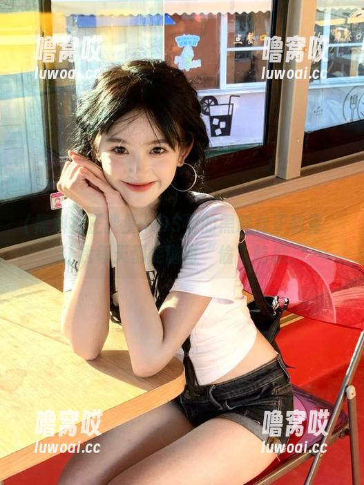 iOS里的黑料社正能量，让我每天都能随时“偷”吃瓜。