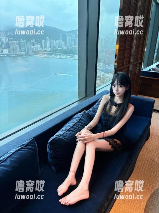 也许下一个热门事件就是你家邻居，快来‘黑料网’查帖子吧！